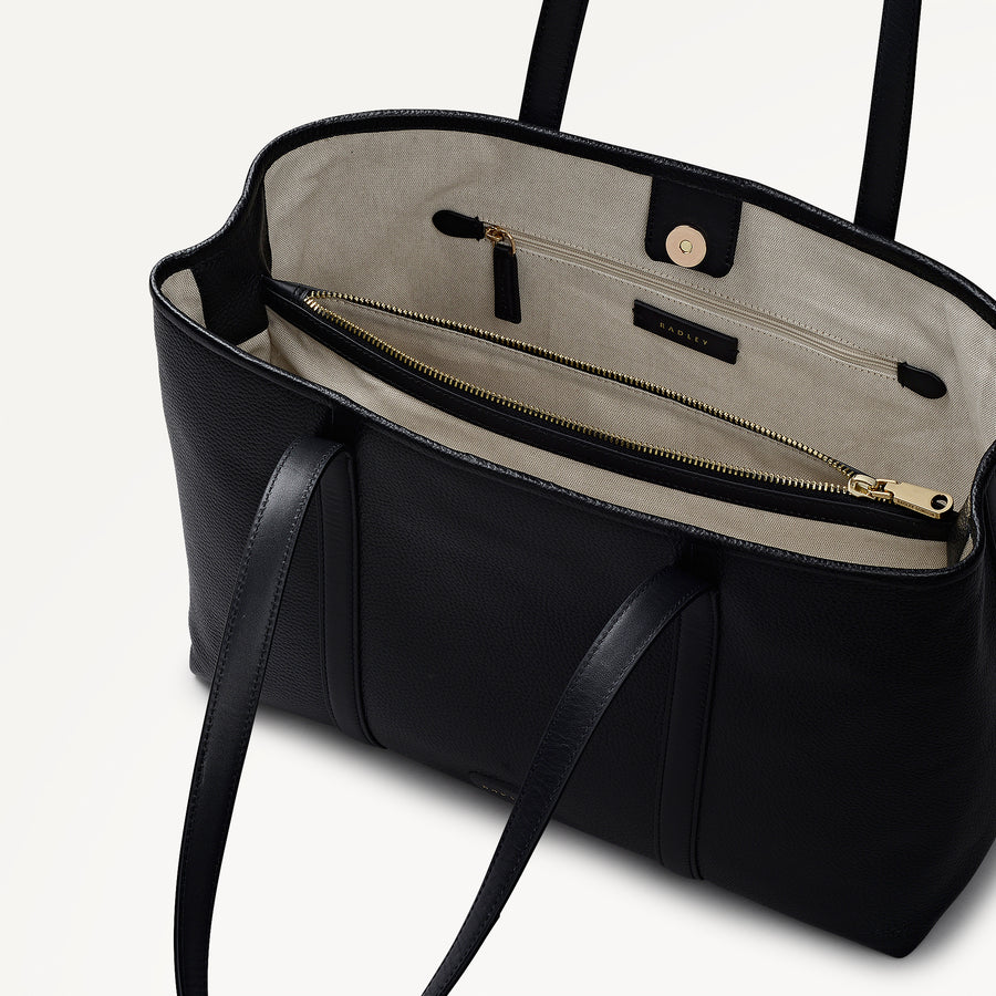 Chartfield Place Large Open Top Shoulder Black - 113626