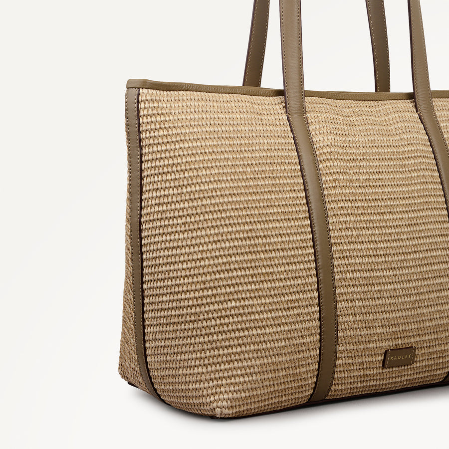 Chartfield Place - Raffia Large Ziptop Tote Acorn - 113631