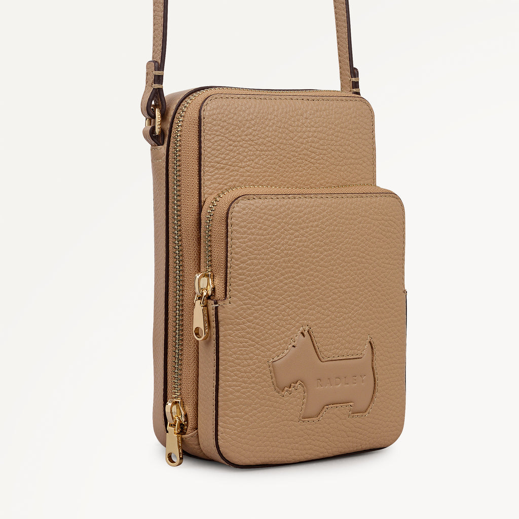 Hadley Lane - Applique Dog Medium Phone Cross Body Sahara - 113672