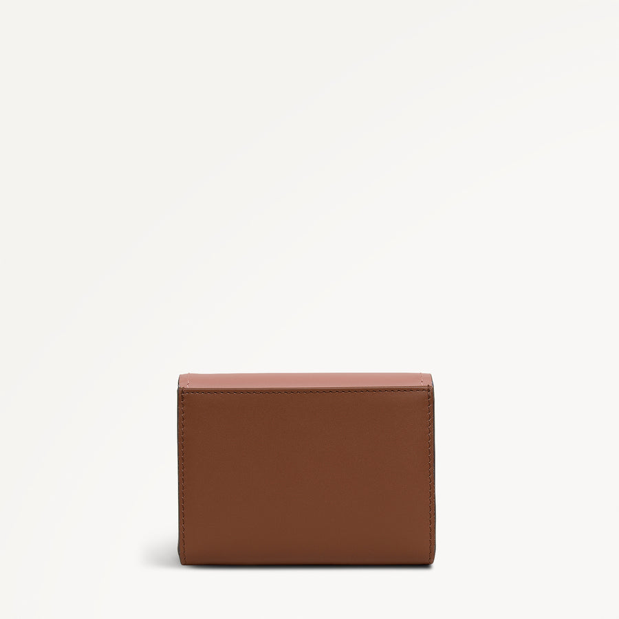 Beech Row - Colourblock Medium Flapover Purse Cognac - 113696