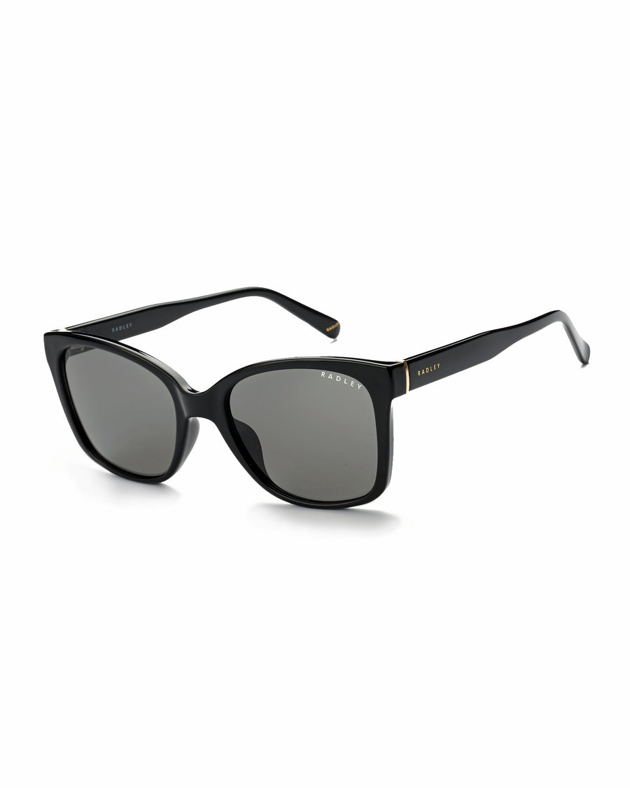 Carlton Close Classic Square Sunglasses  Black - 113775