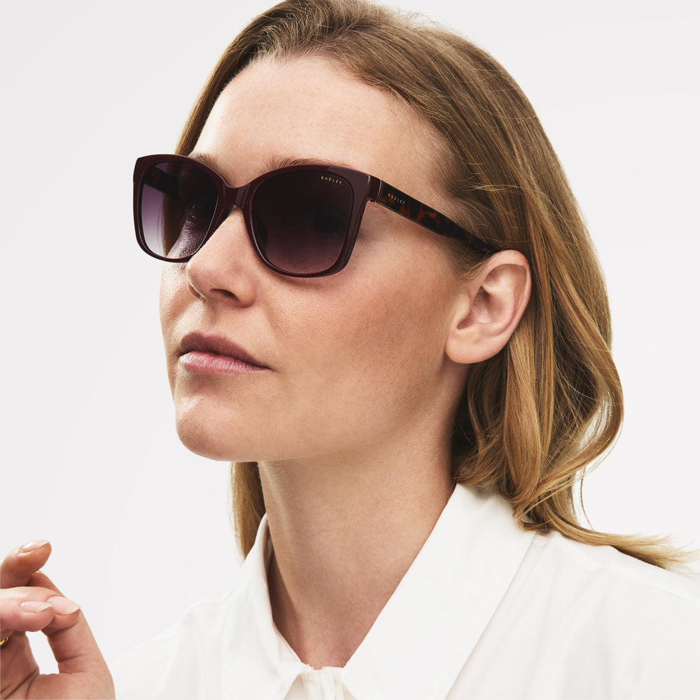 Carlton Close Classic Square Sunglasses  Burgundy - 113776