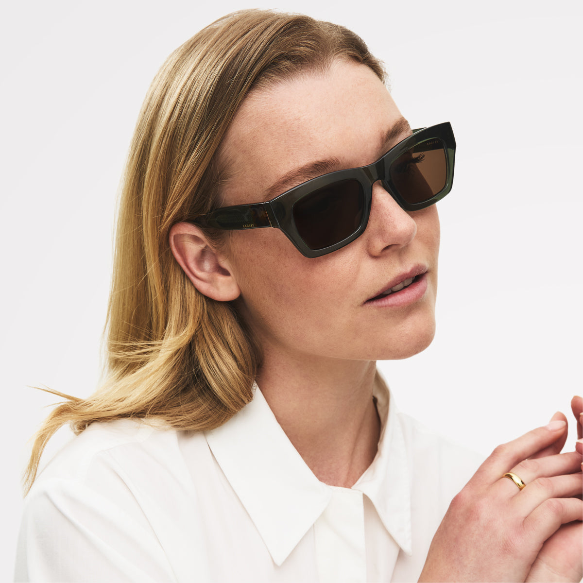 BERMONDSEY SQUARE EYE SUNGLASSES CRYSTAL GREEN - 113786