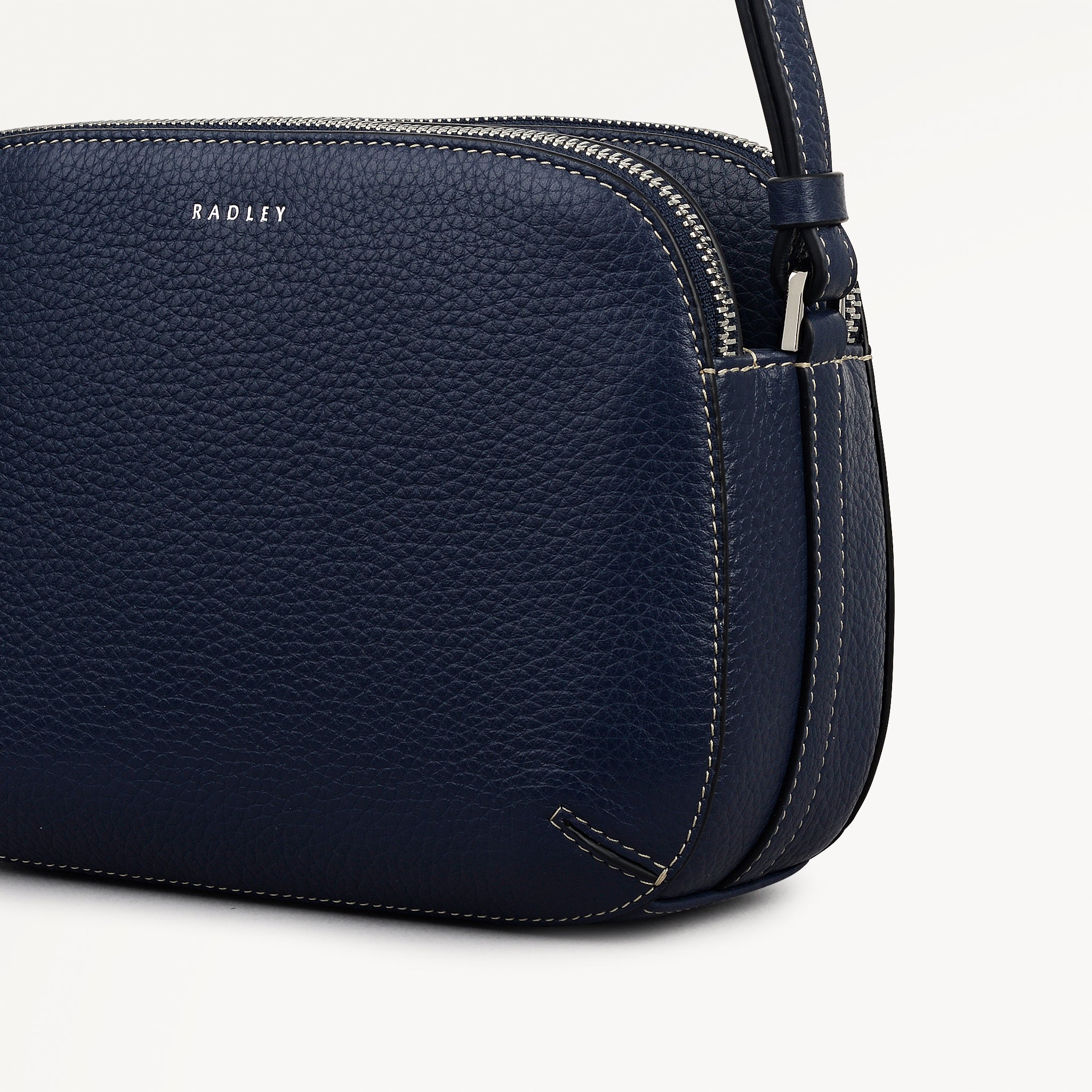 Naval Medium Ziptop Cross Body Bag | Dukes Place AW26 | Radley London