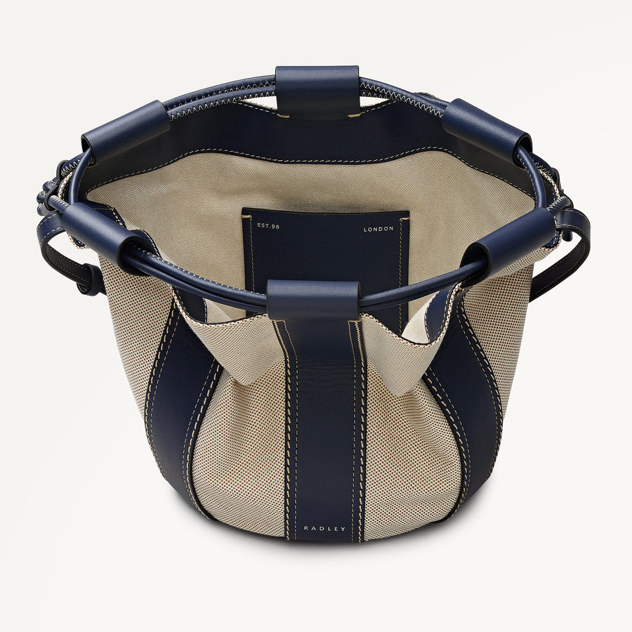The Flora Medium Drawstring Cross Body Naval - 113830
