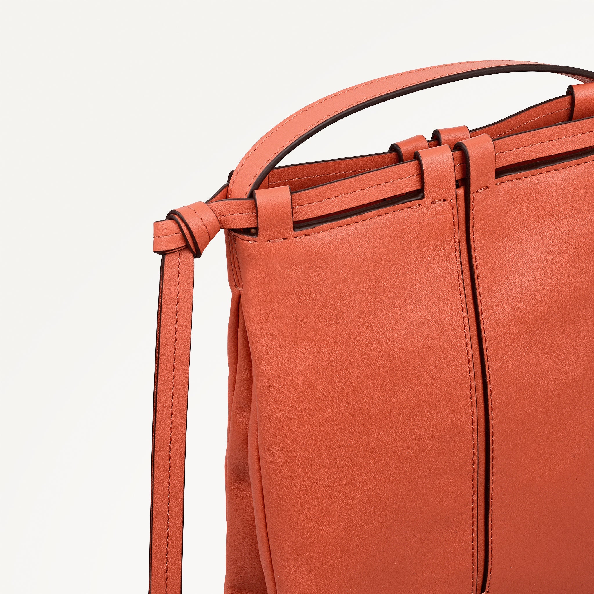 The Connaught Small Open Top Cross Body Lobster - 113835