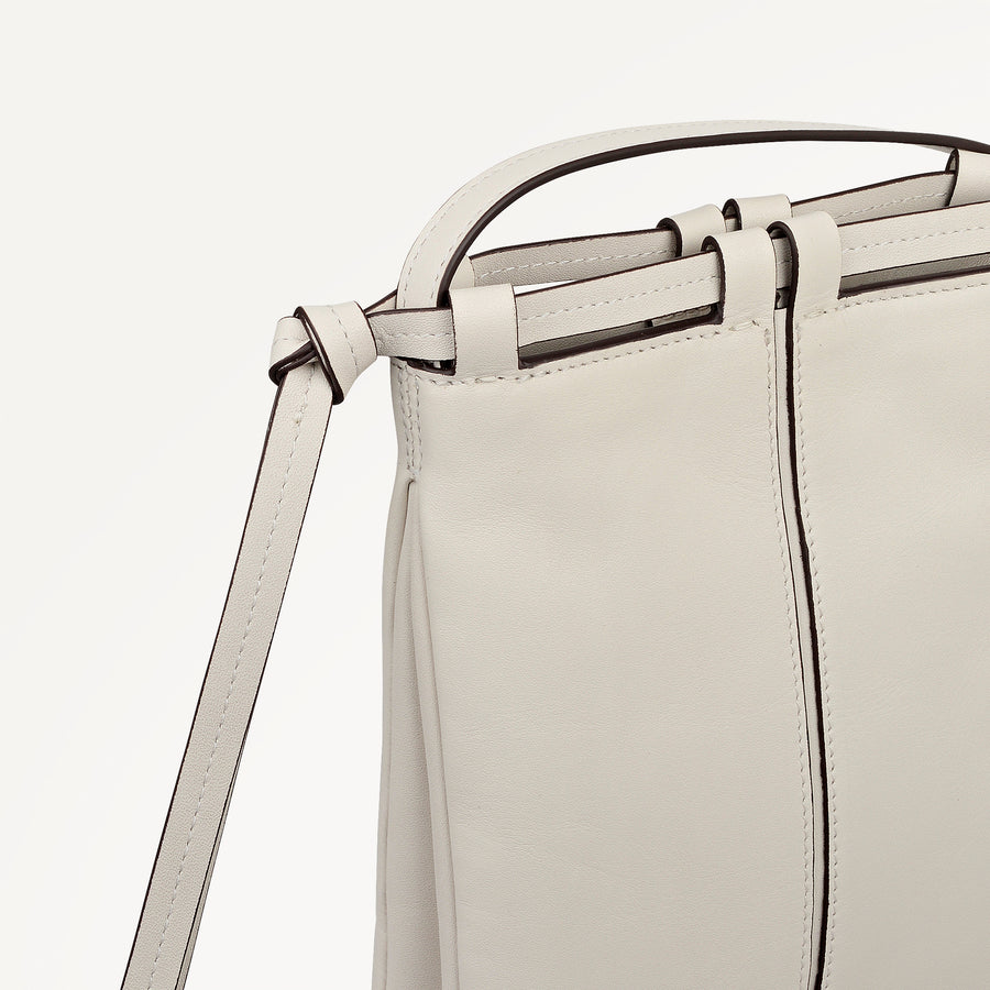 The Connaught Small Open Top Cross Body Salt - 113836