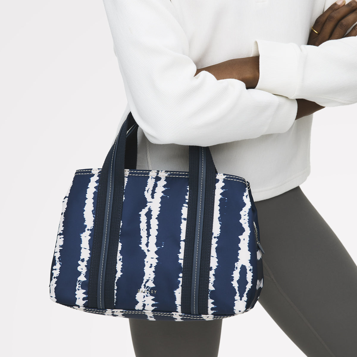 Naval Medium Ziptop Grab Bag | Halley Row AW26 | Radley London