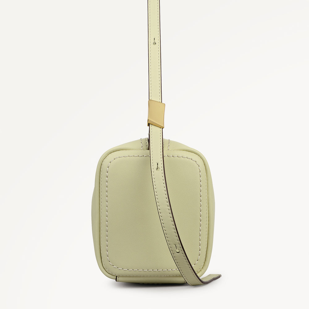 The Willow Small Ziptop Shoulder Lemongrass - 113857