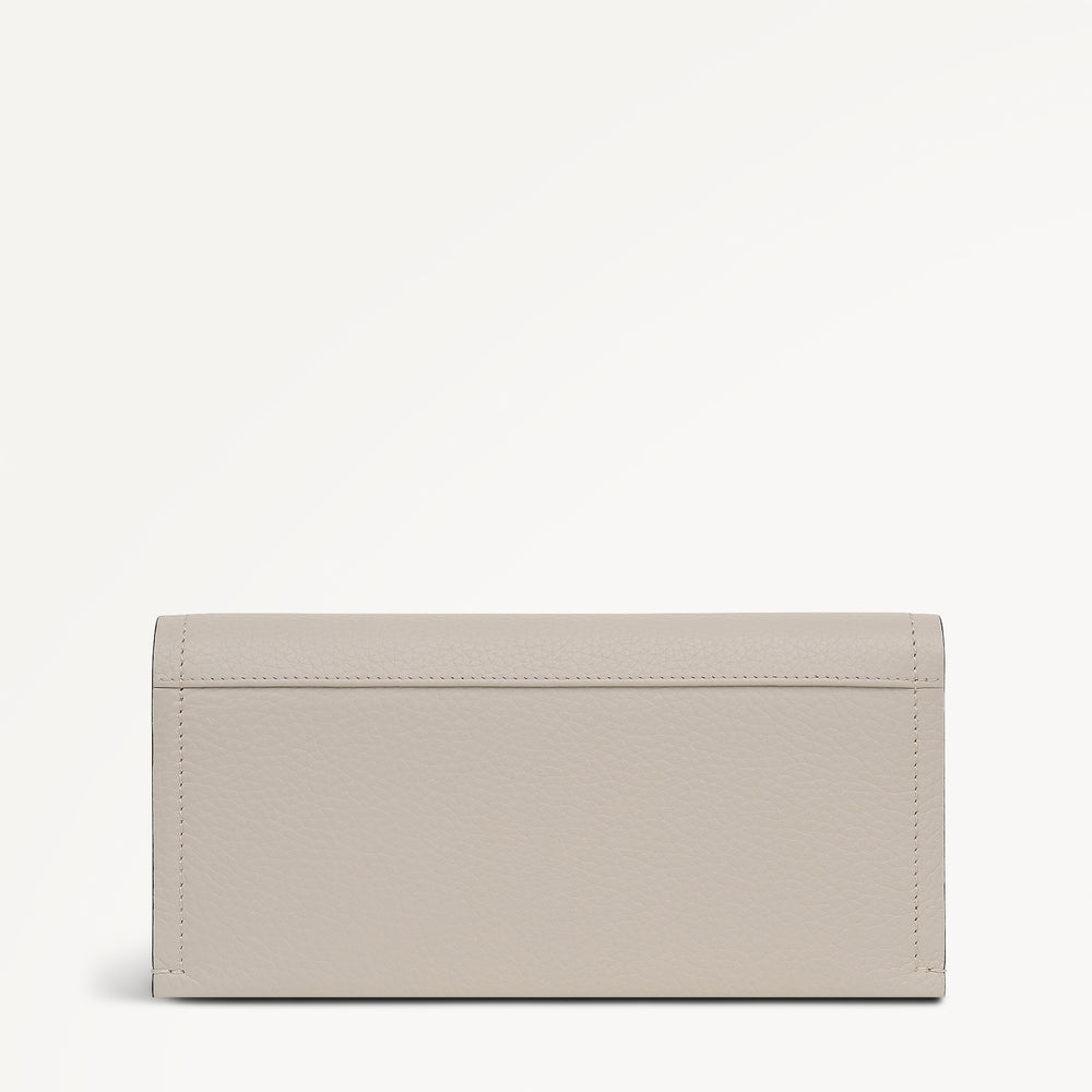 Oak Street Large Flapover Purse Shell - 113919