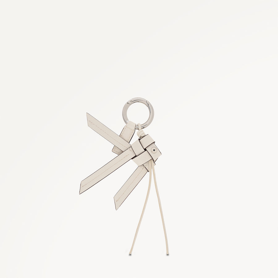 Finn Bag Charm Salt - 113927