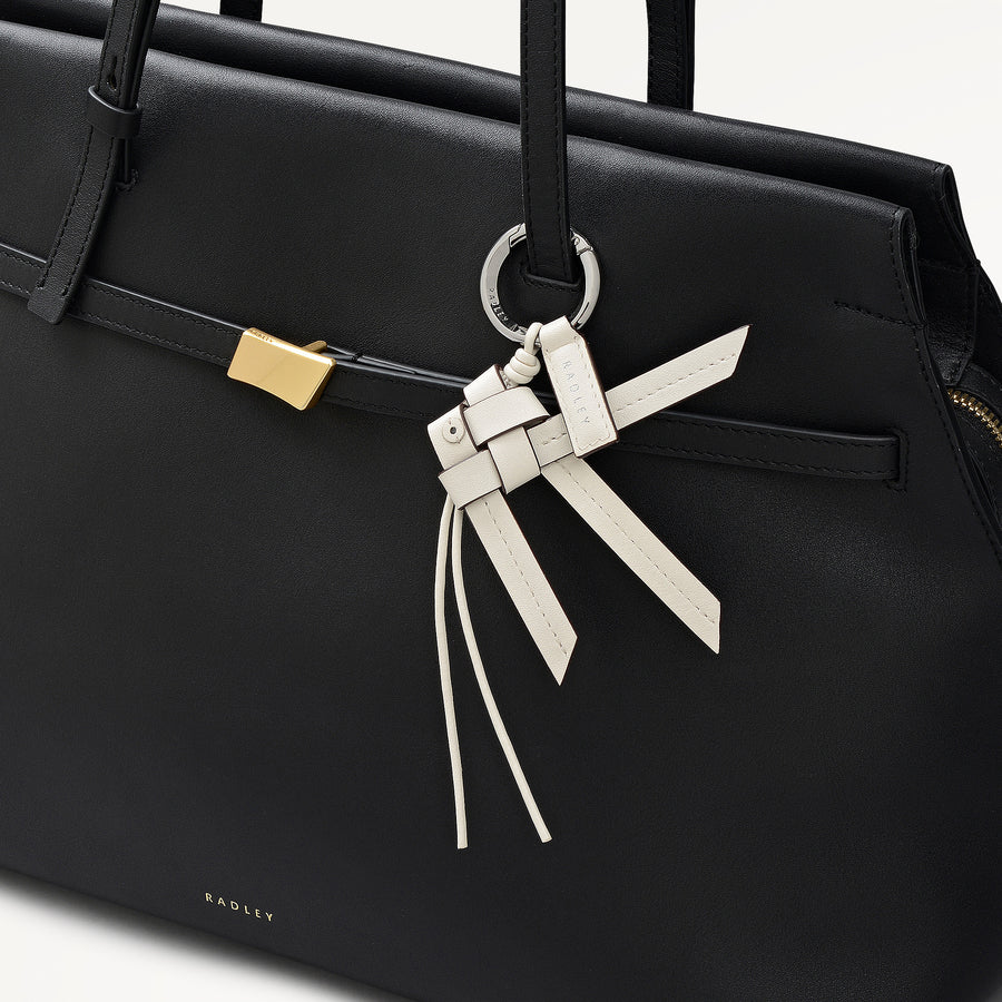 Finn Bag Charm Salt - 113927
