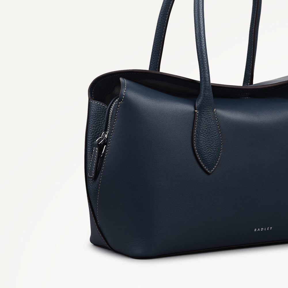 Liverpool Gardens Medium Ziptop Grab Naval - 113953