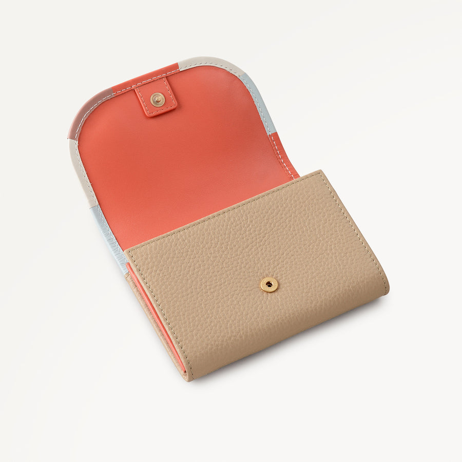 Liverpool Gardens Medium Flapover Purse Sahara - 114050