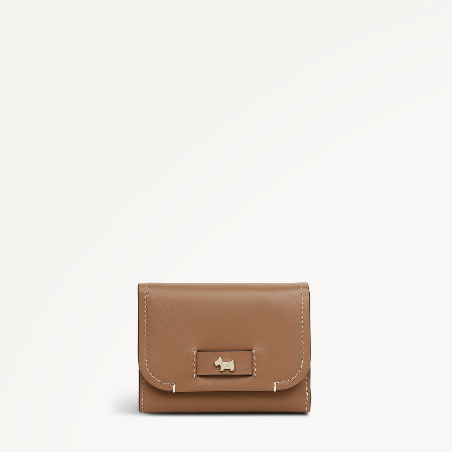 Talbot Way Small Trifold Purse Cognac - 114101