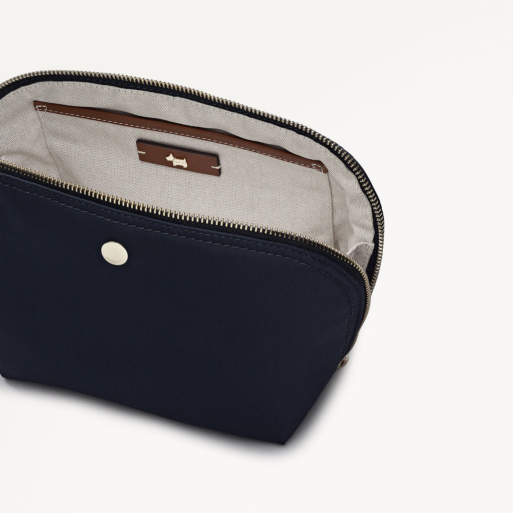 Bramwell Lane - Responsible Large Cosmetic Pouch Ink - 114116