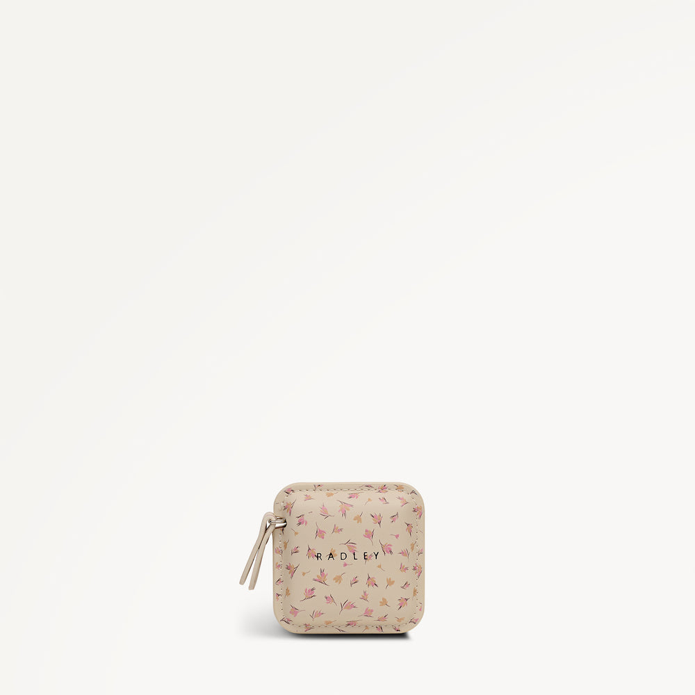 Spring Gifting Tape Measure - BOGG/104/01