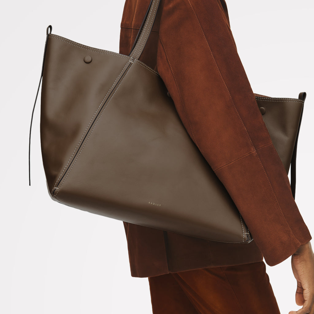 The Delphine Extra Large Open Top Tote Coffee - 113045