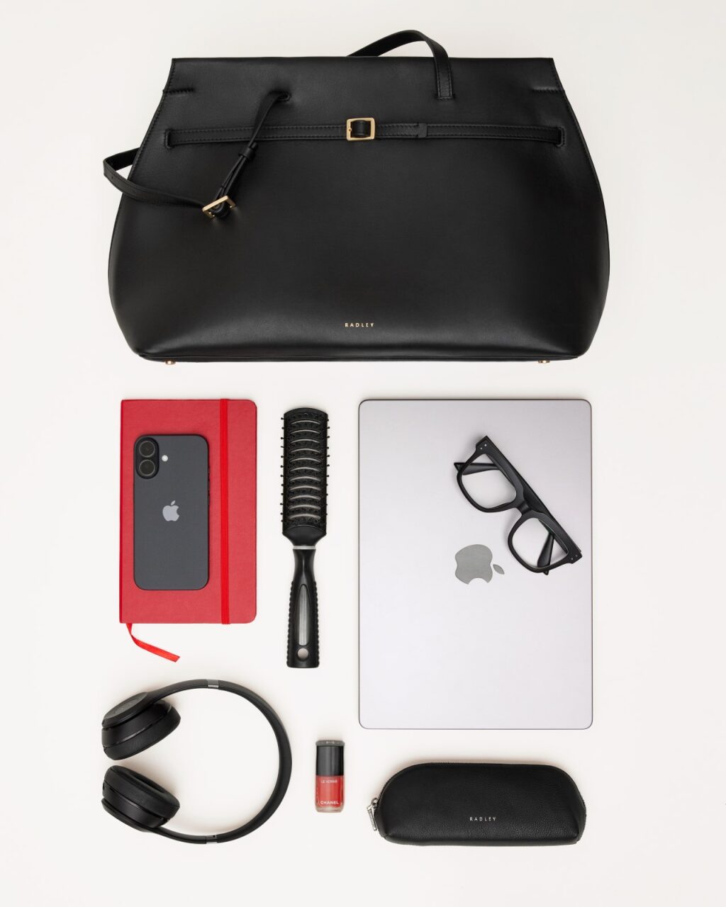 The Christina Leather Large Ziptop Shoulder Bag in Black - 112195