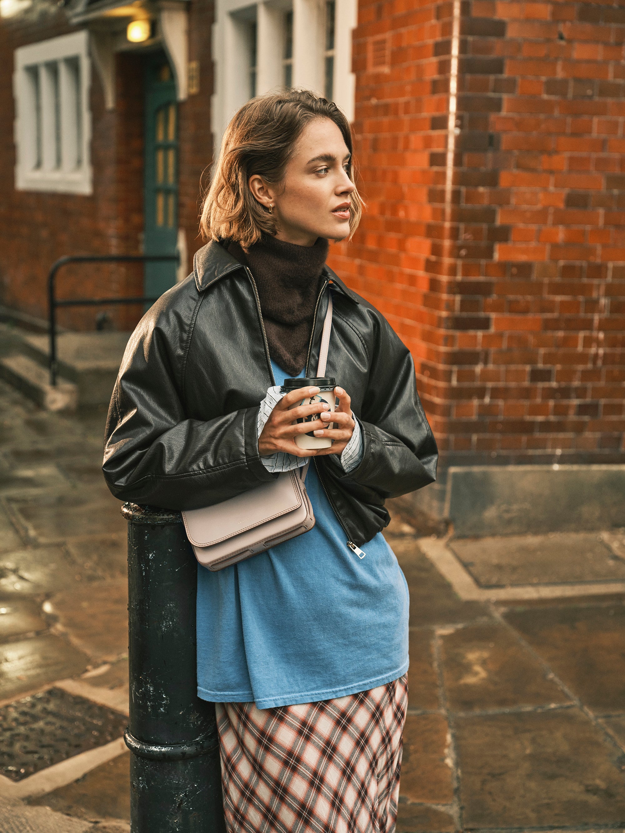 Pocket Street Phone Cross Body Porcini - 113098