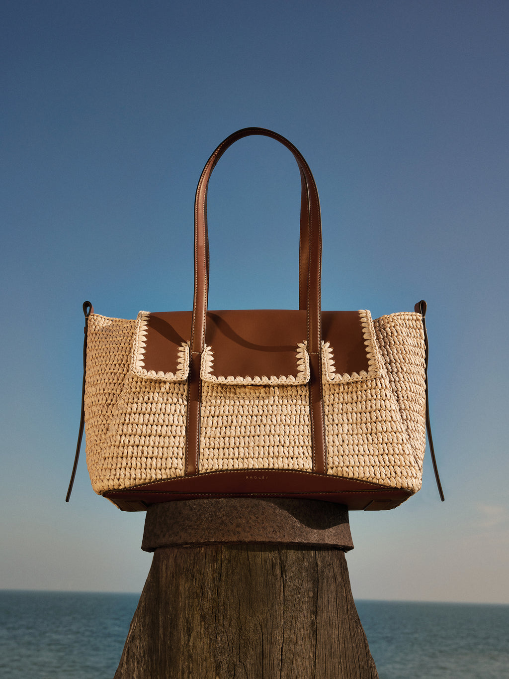 The Chancery - Raffia Medium Flapover Shoulder Natural - 113456