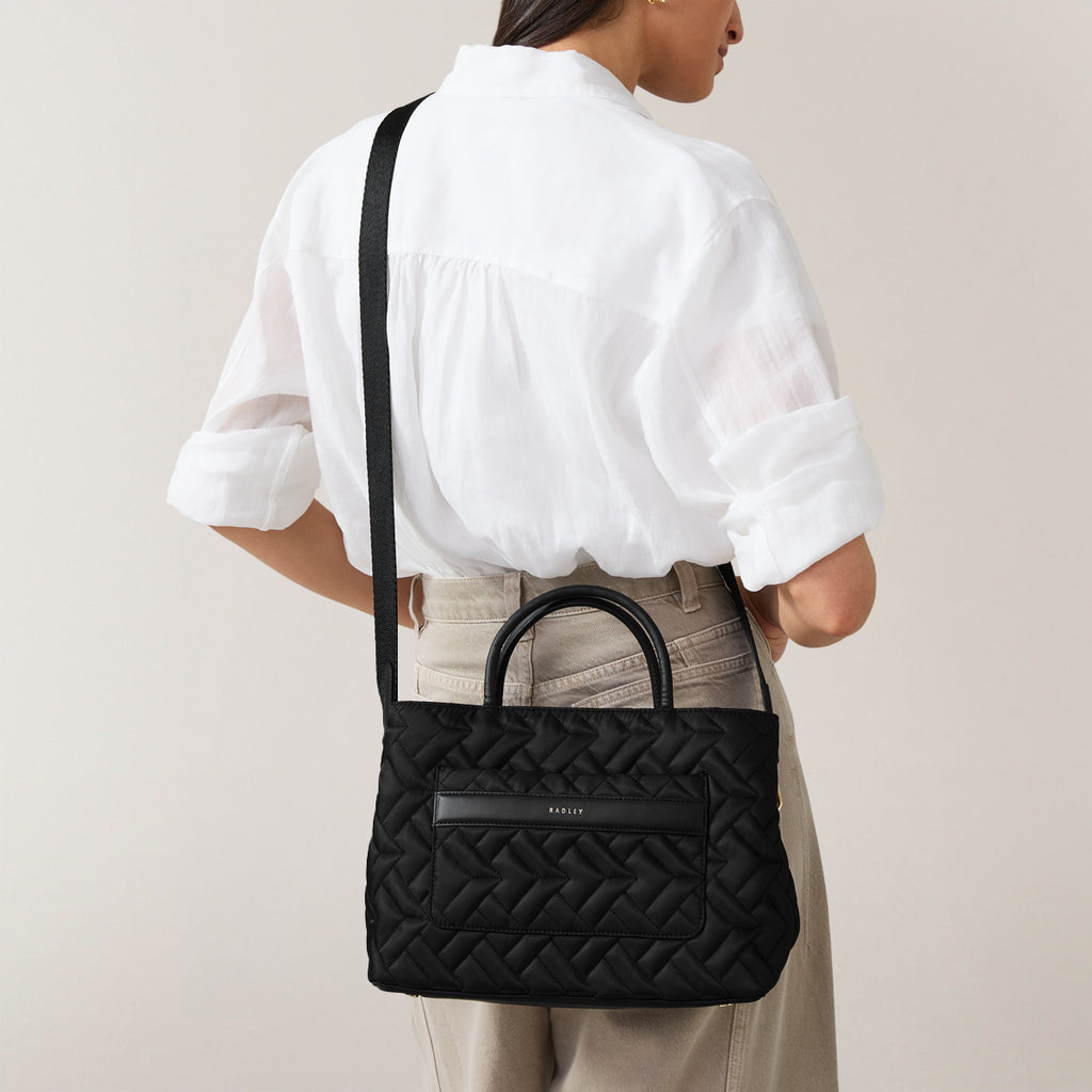 Holland Park Fabric Medium Ziptop Grab Bag in Black - H2062001