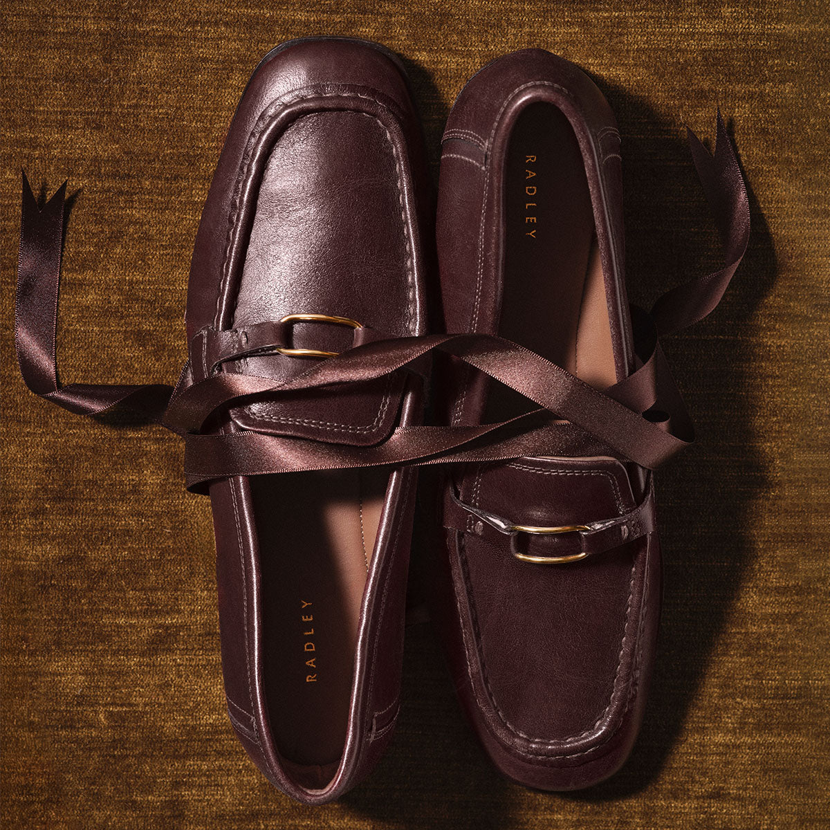 Stockton Row Trim Square Toe Loafer Bordeaux - 112538