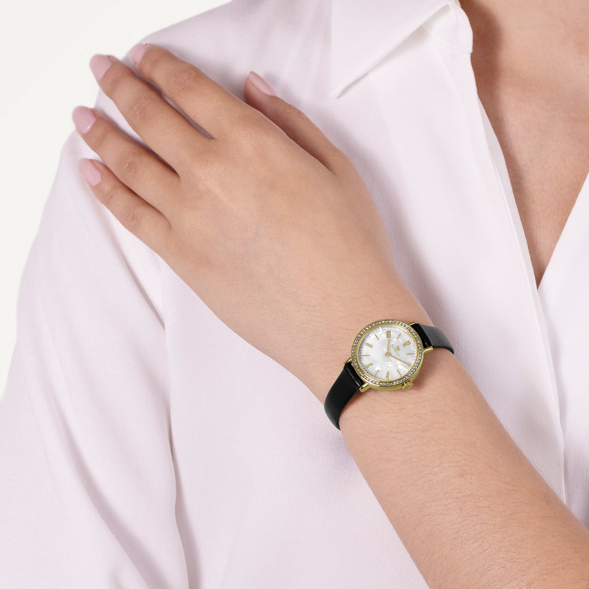 Windsor Lane 26mm With Leather Strap Watch Black - RY21912A