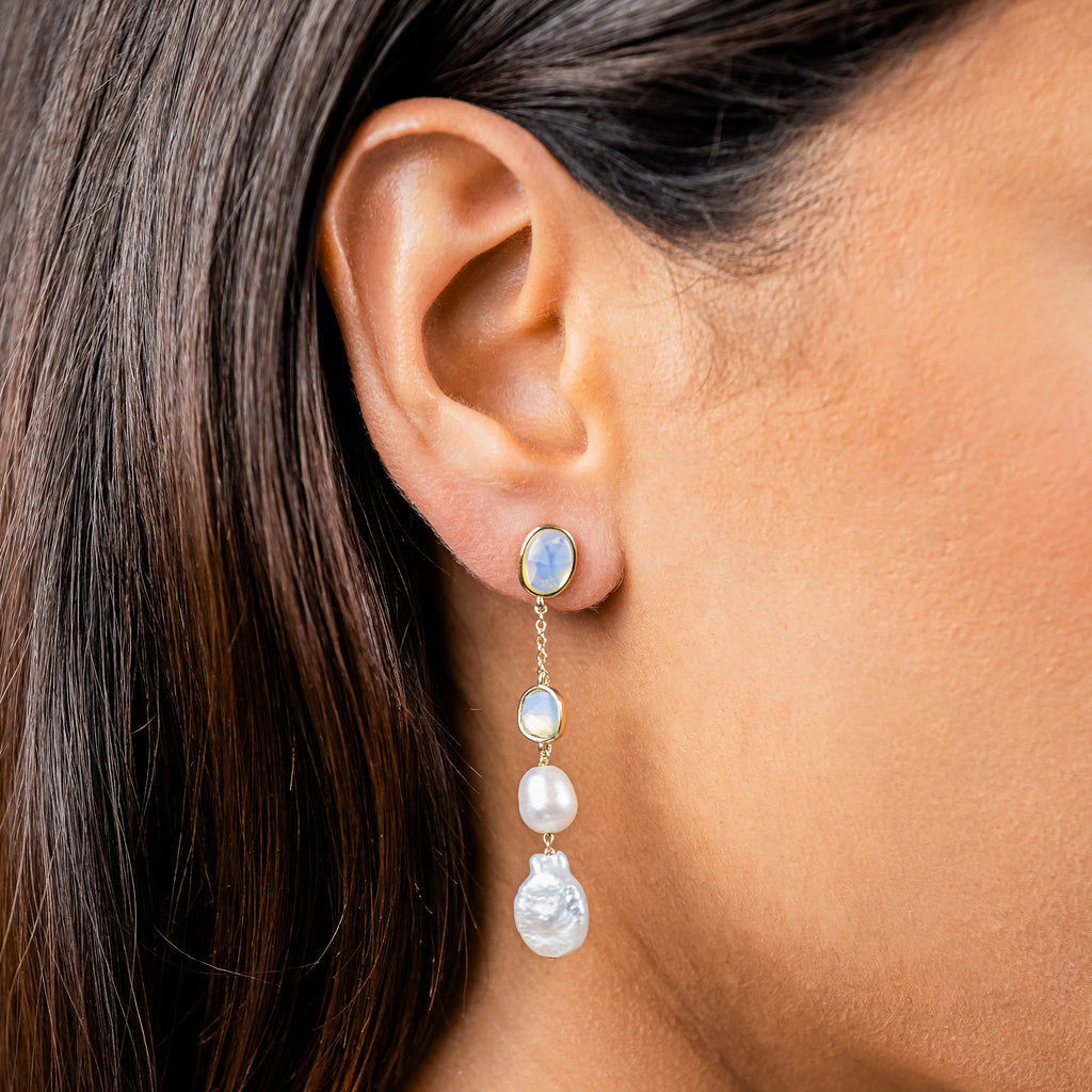 Princess Street Mixed Pearl And Stone Drop Earrings in Gold - RYJ1368S