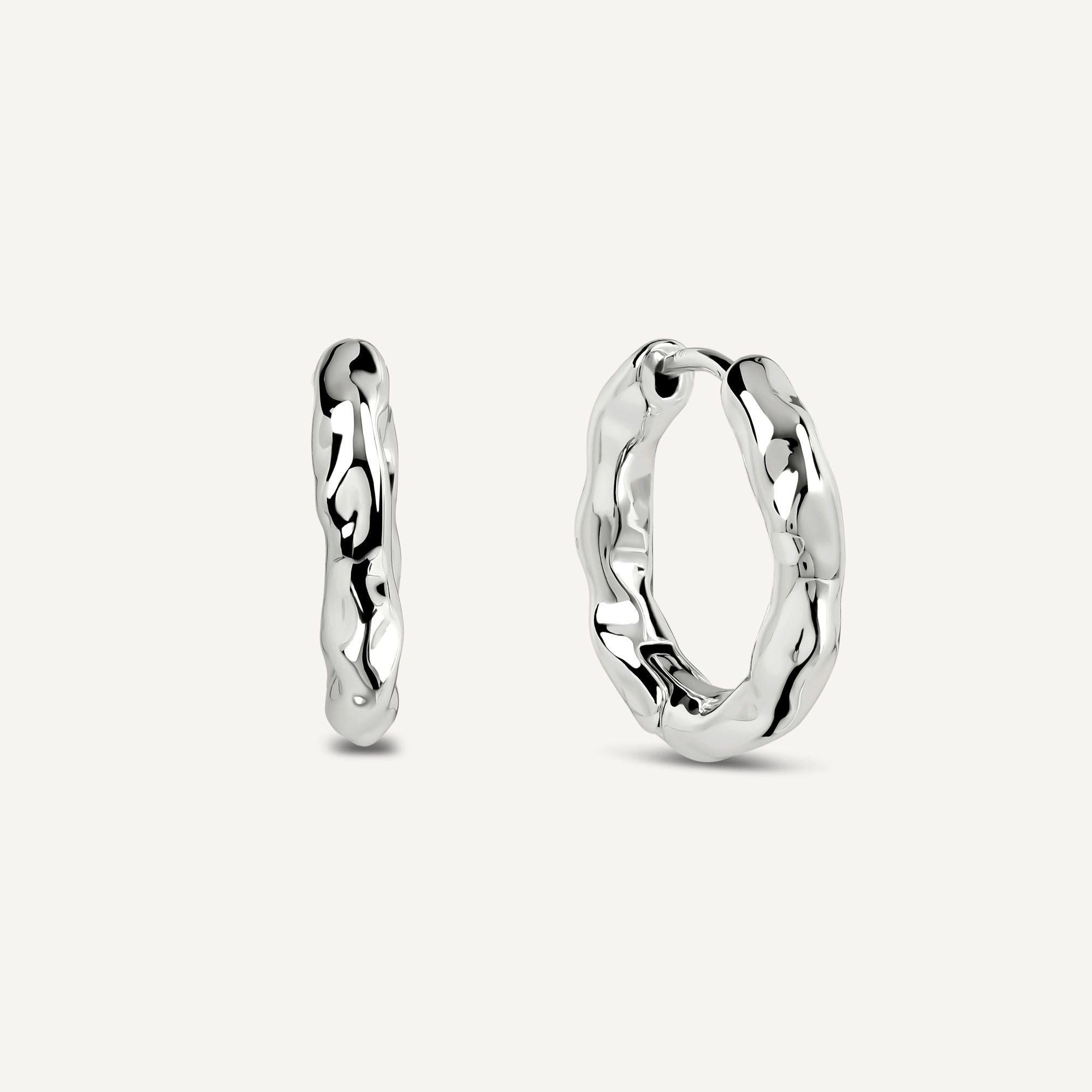 Hadley Lane Silver Plated Hammer Hoop Earr Silver - RYJ1641S