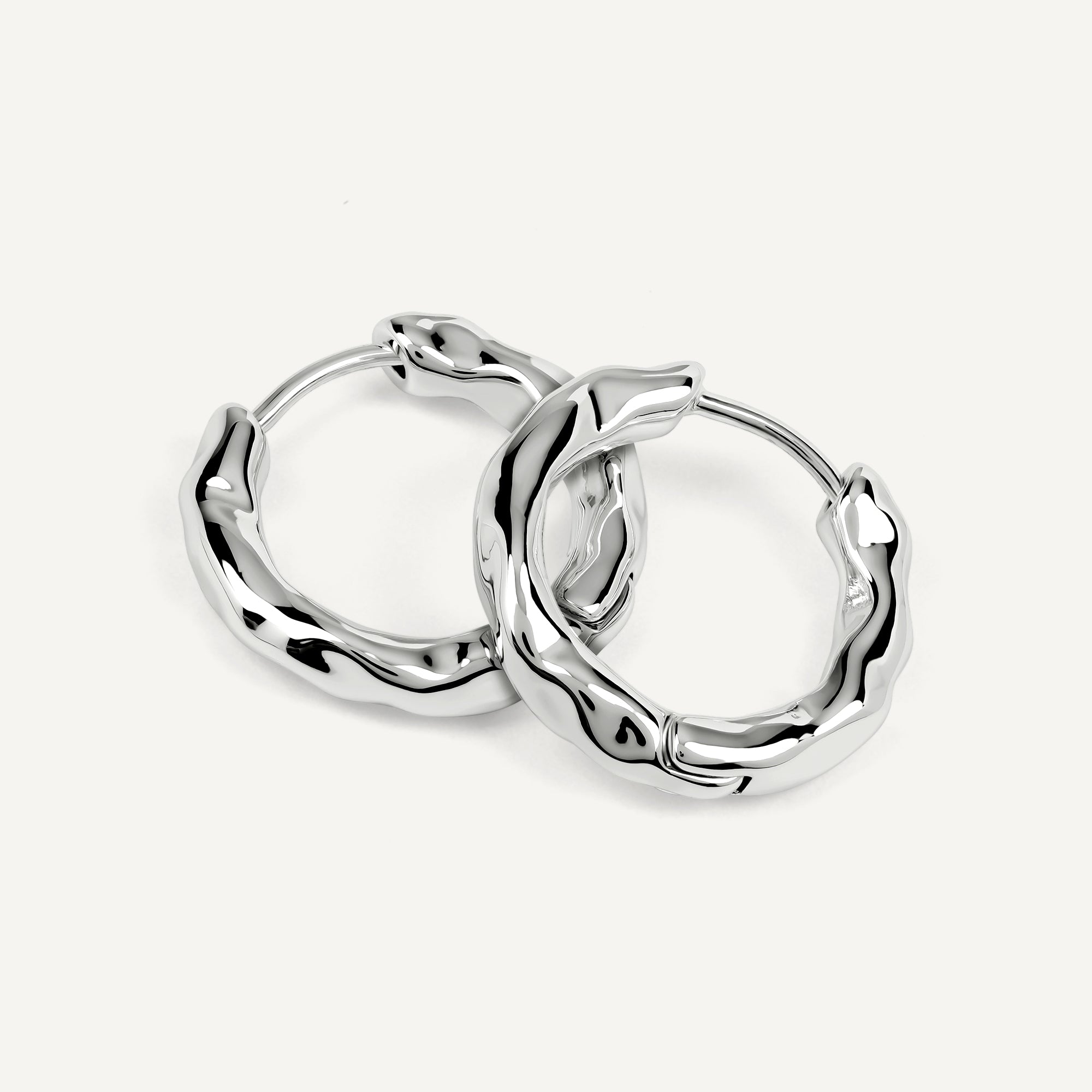 Hadley Lane Silver Plated Hammer Hoop Earr Silver - RYJ1641S
