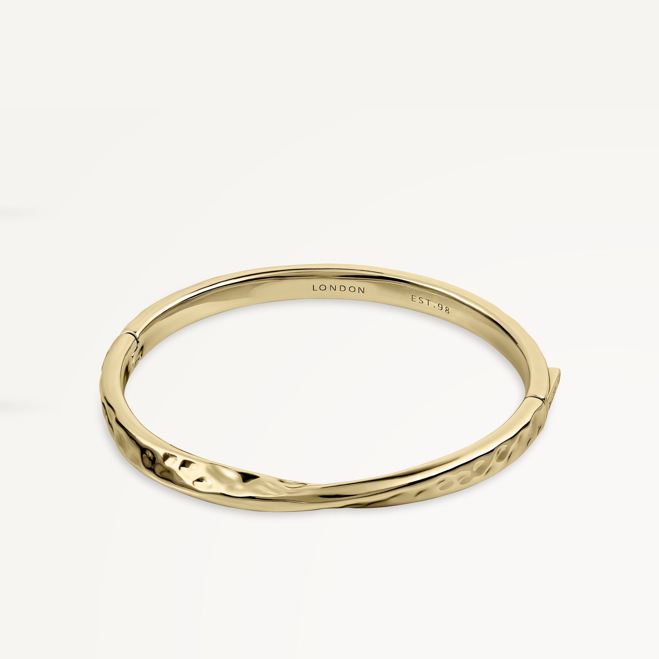 Gold Beaton Close Hammer Effect Bangle