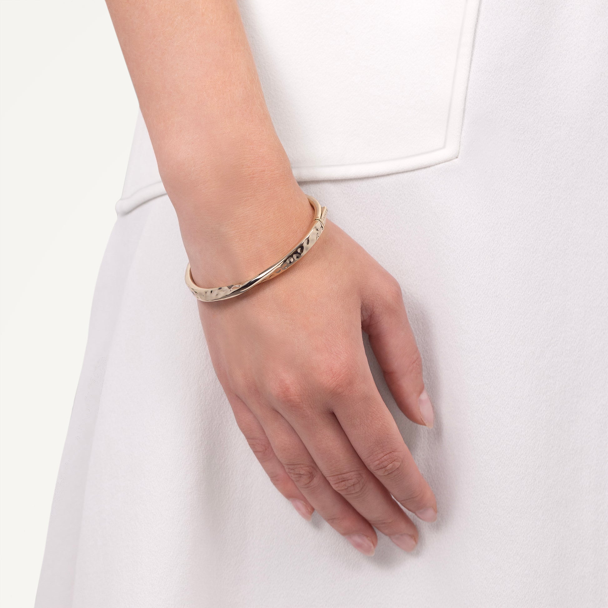 Beaton Close Hammer Effect Bangle Gold - RYJ3486S