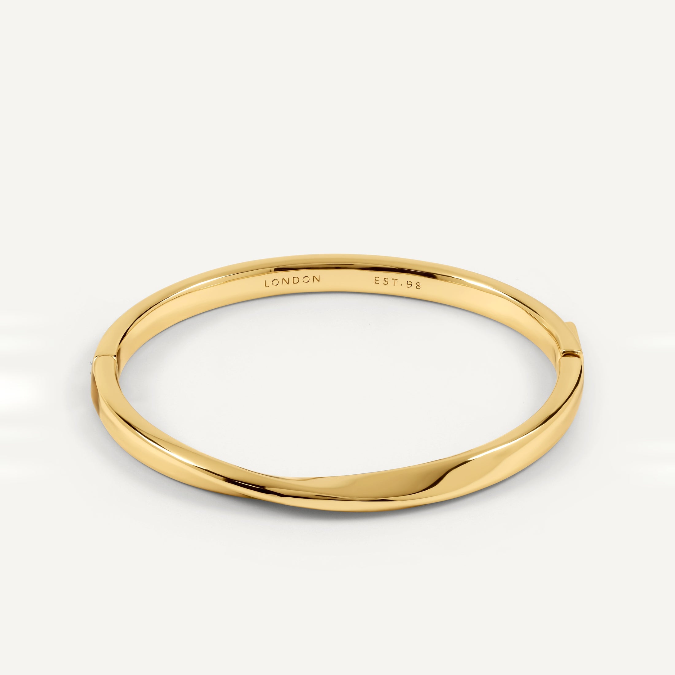 The Belsize Gold Twist Bangle Gold - RYJ3616S