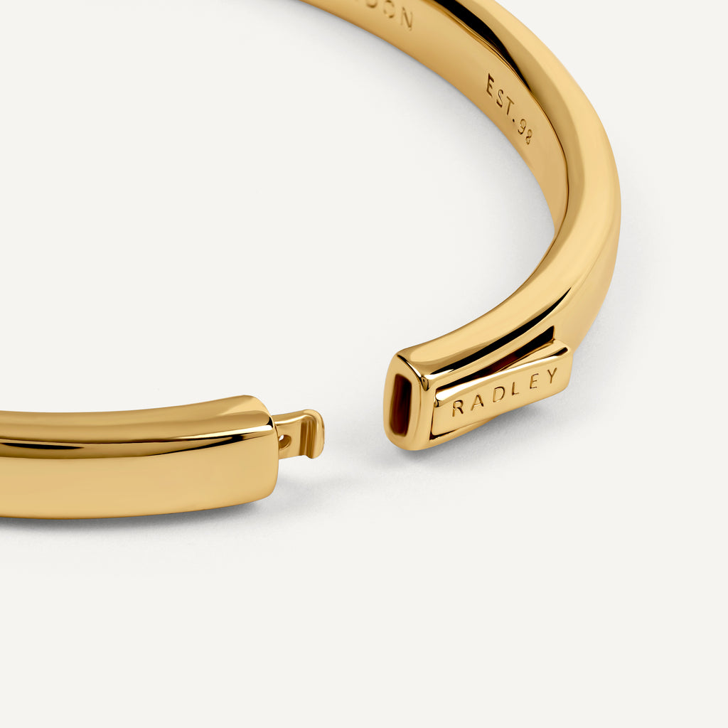 The Belsize Gold Twist Bangle Gold - RYJ3616S