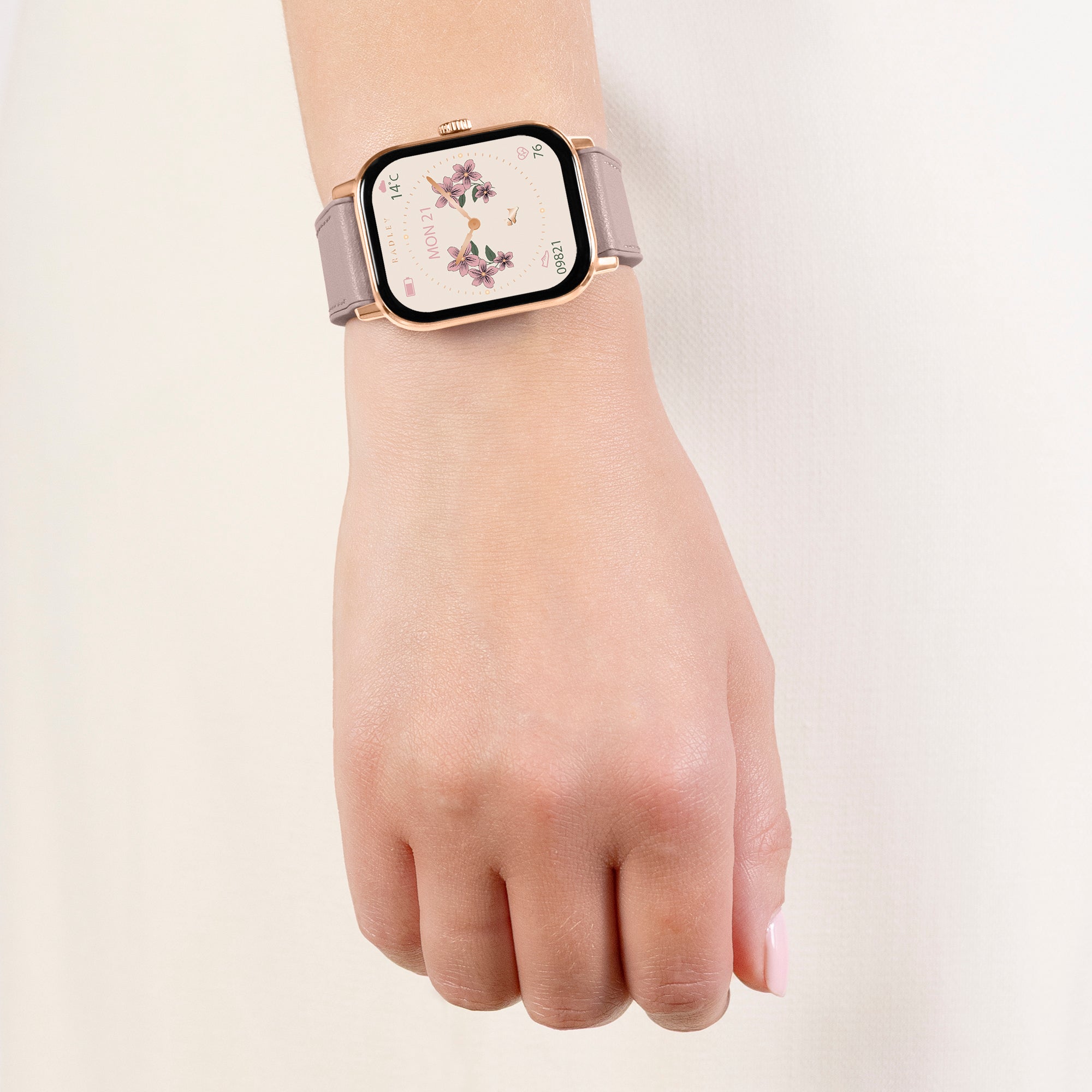 ラドリー レディース 腕時計 アクセサリー Radley Series 5 Smart Watch RYS05-4000 ラドリー レディース 腕時計 アクセサリー Deep Sea Str Ld99 Radley