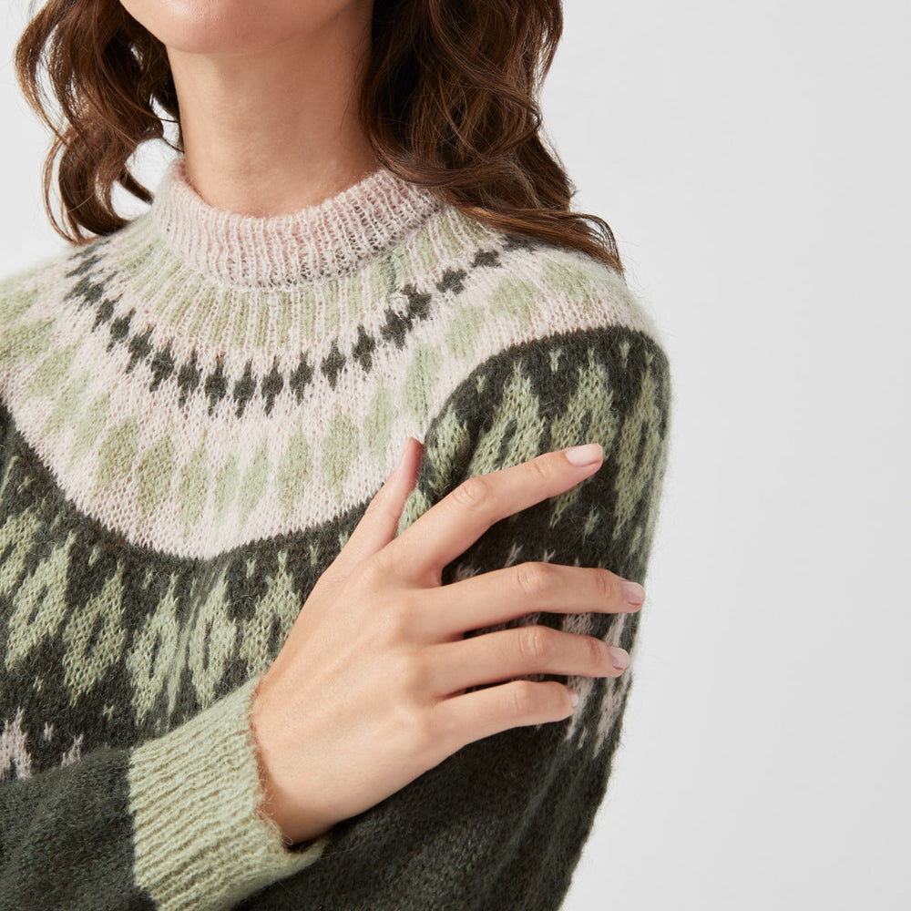 BRUS HED FAIR ISLE YOKE JUMPER GREEN