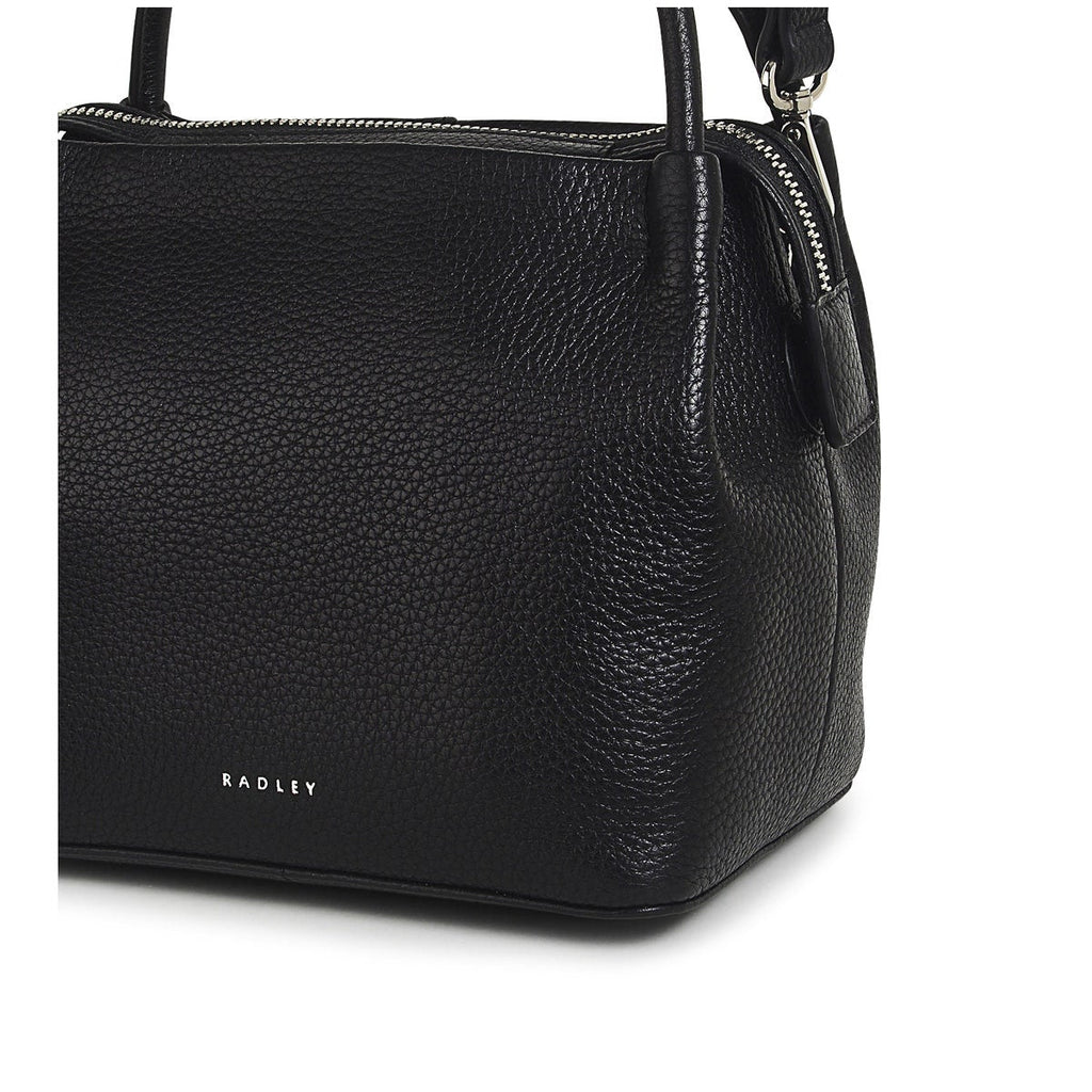 Ivydale Road Leather Small Ziptop Crossbody Bag in Black - H1282001
