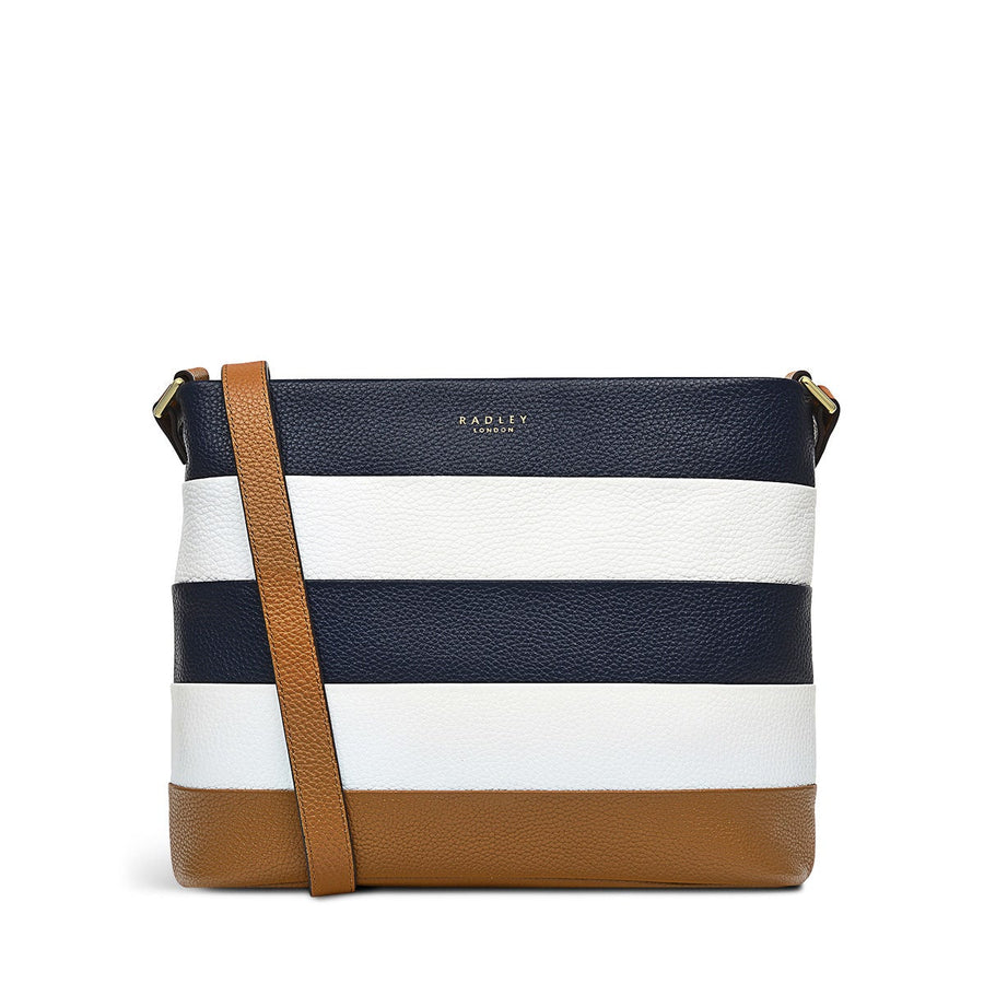 Farringdon Leather Small Ziptop Crossbody Bag in Caramel - H1511235