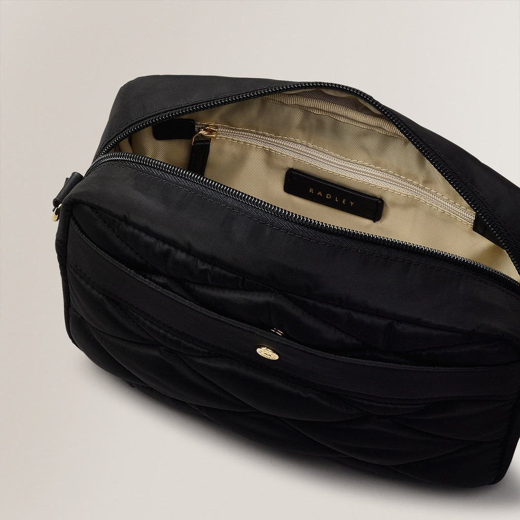 Haymarket Lane Leather Small Ziptop Crossbody Bag in Black - H1788001