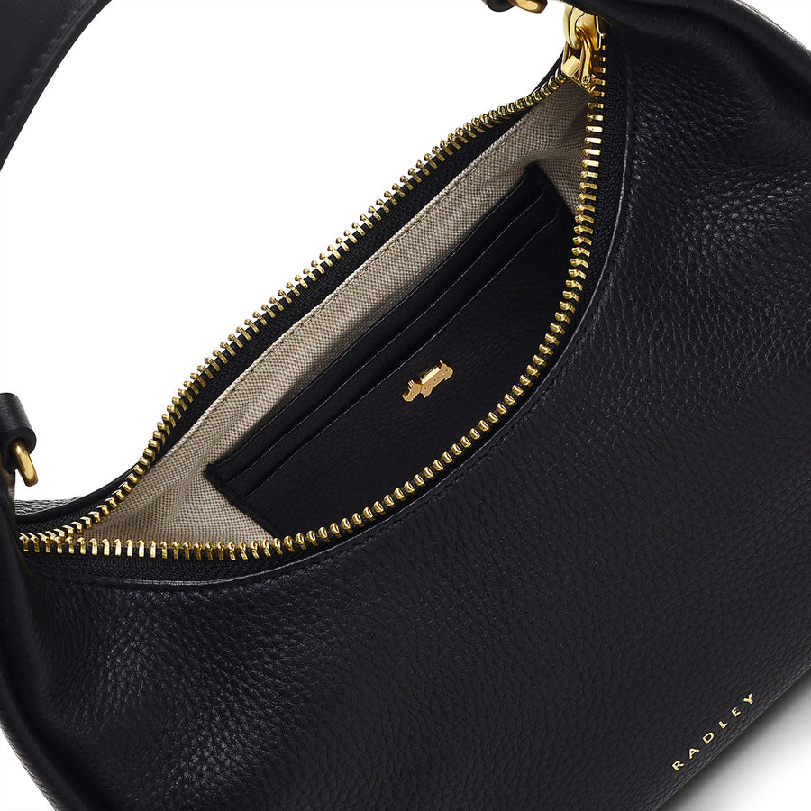 Earl Street Leather Small Ziptop Grab Bag in Black - H1996001