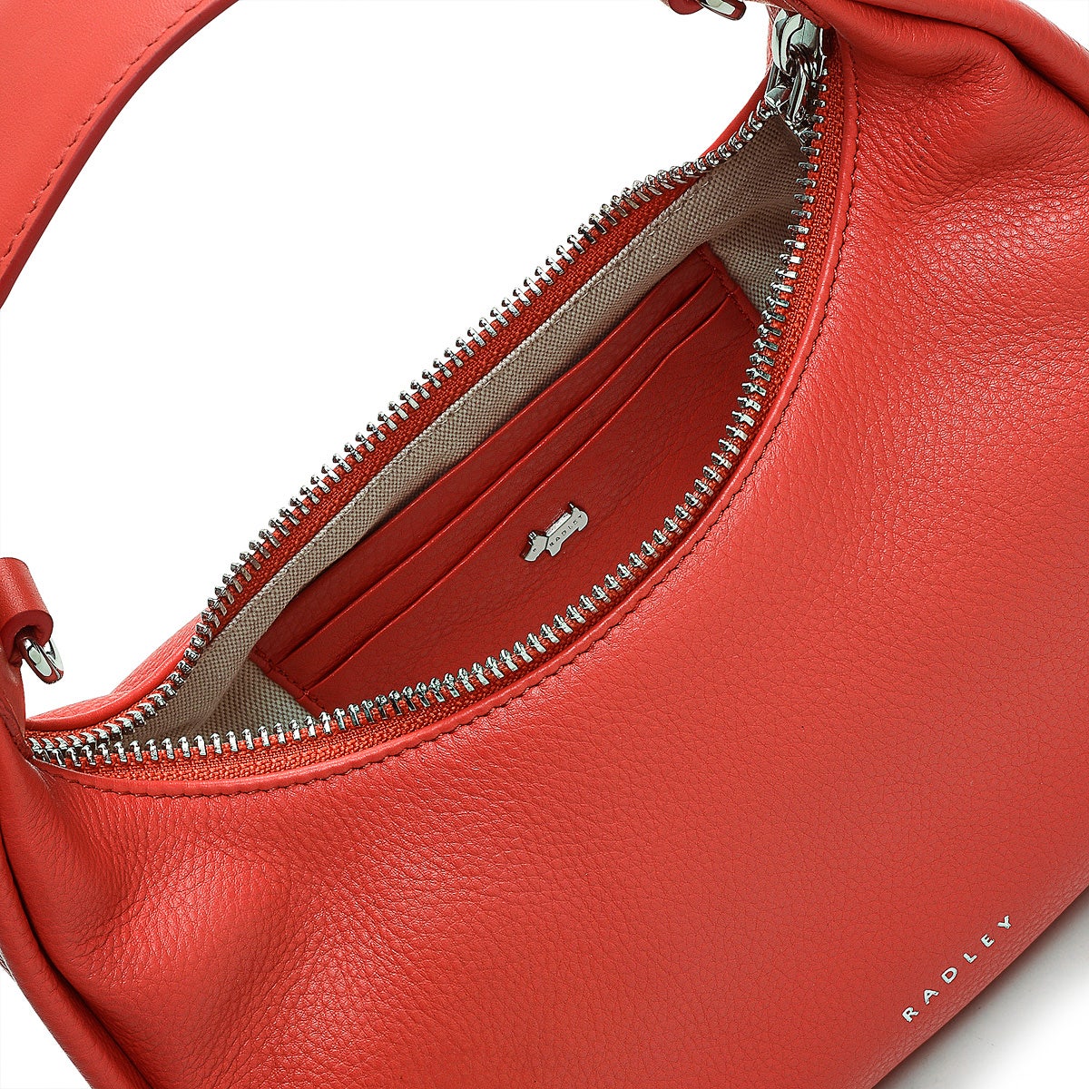 Earl Street Leather Small Ziptop Grab Bag in Lava - H1997625