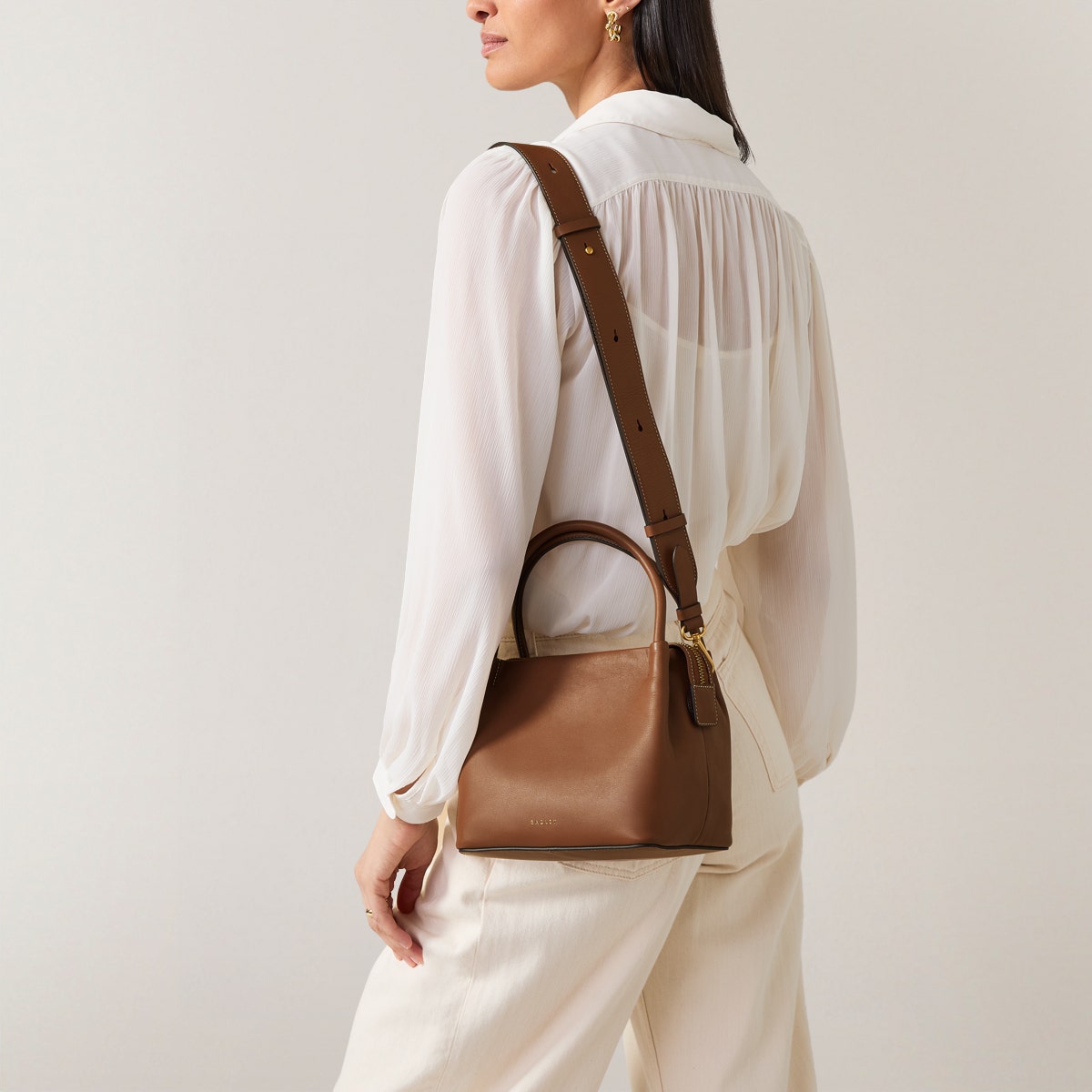 Saddle Small Ziptop Cross Body Bag | Ivydale Road AW25 | Radley London