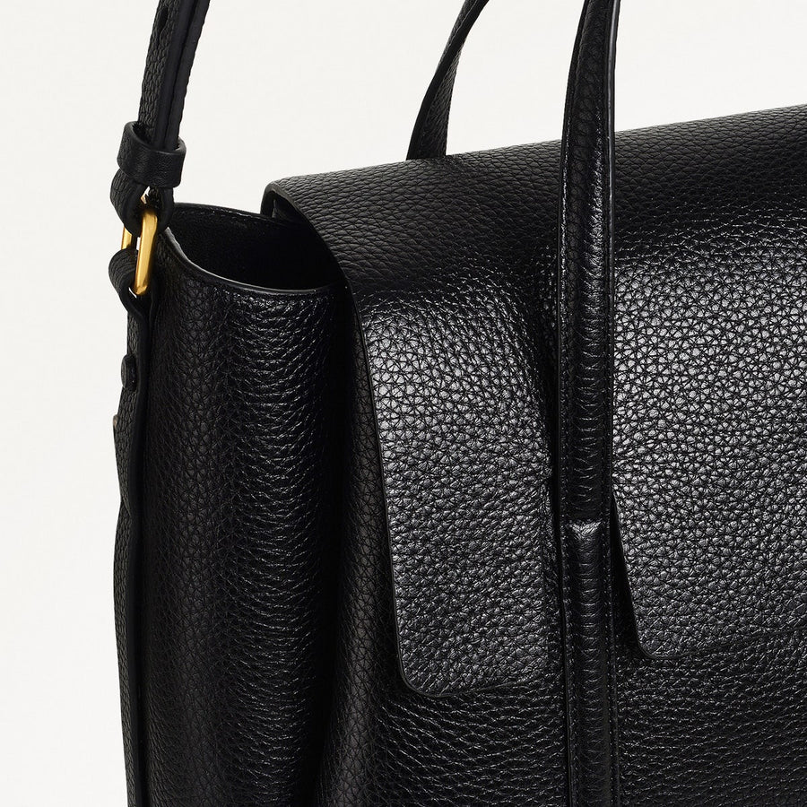THE CHANCERY MEDIUM FLAPOVER GRAB BLACK