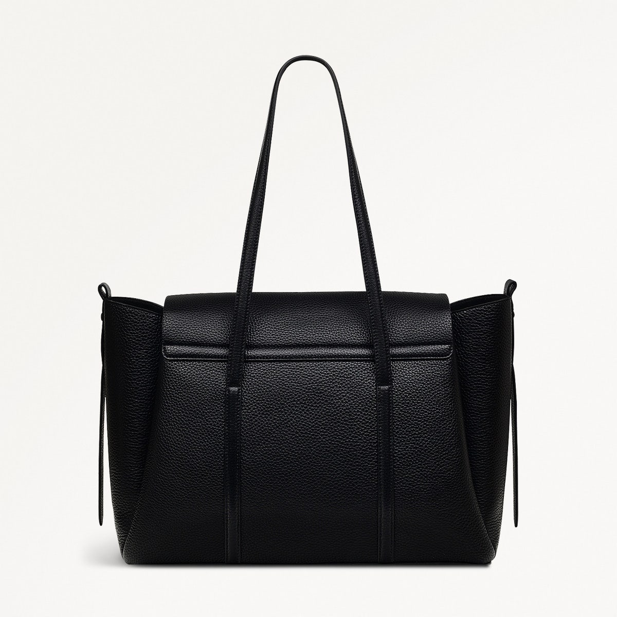 The Chancery Leather Large Flapover Shoulder Bag in Black - H2165001