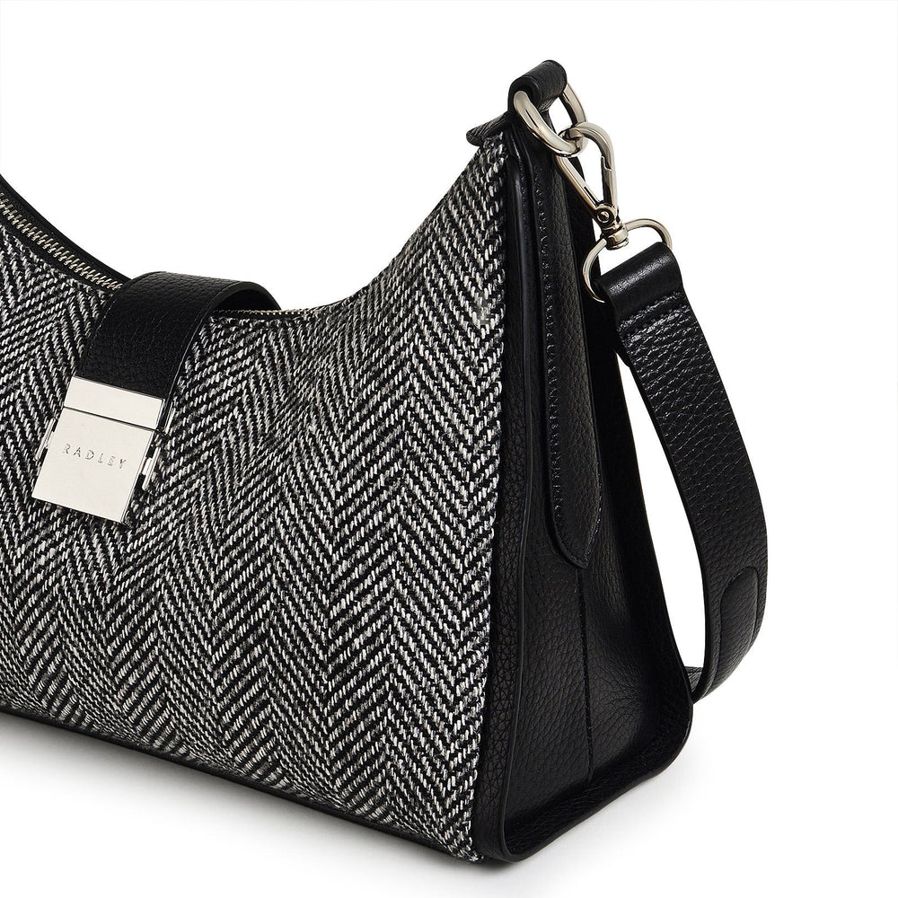 Sloane Street Leather Medium Ziptop Shoulder Bag in Black - H2177001