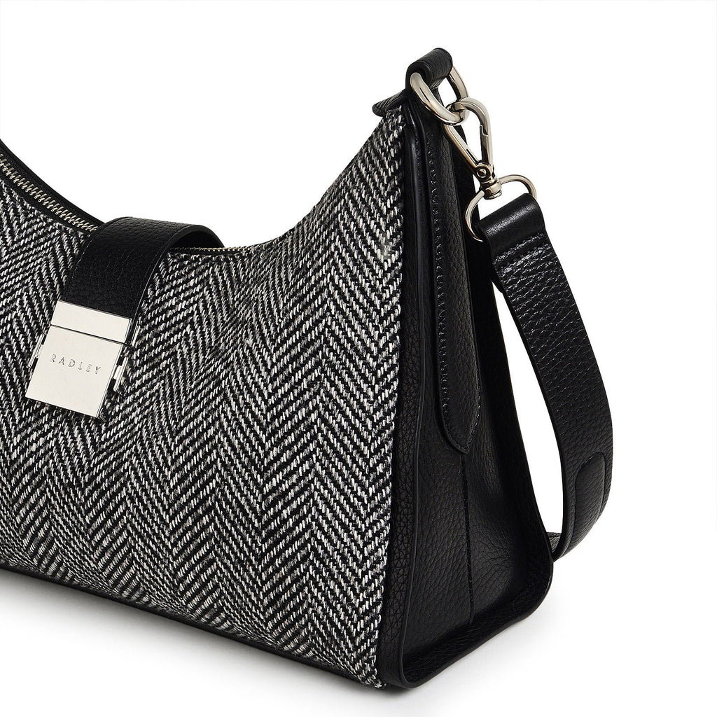 Sloane Street Leather Medium Ziptop Shoulder Bag in Black - H2177001