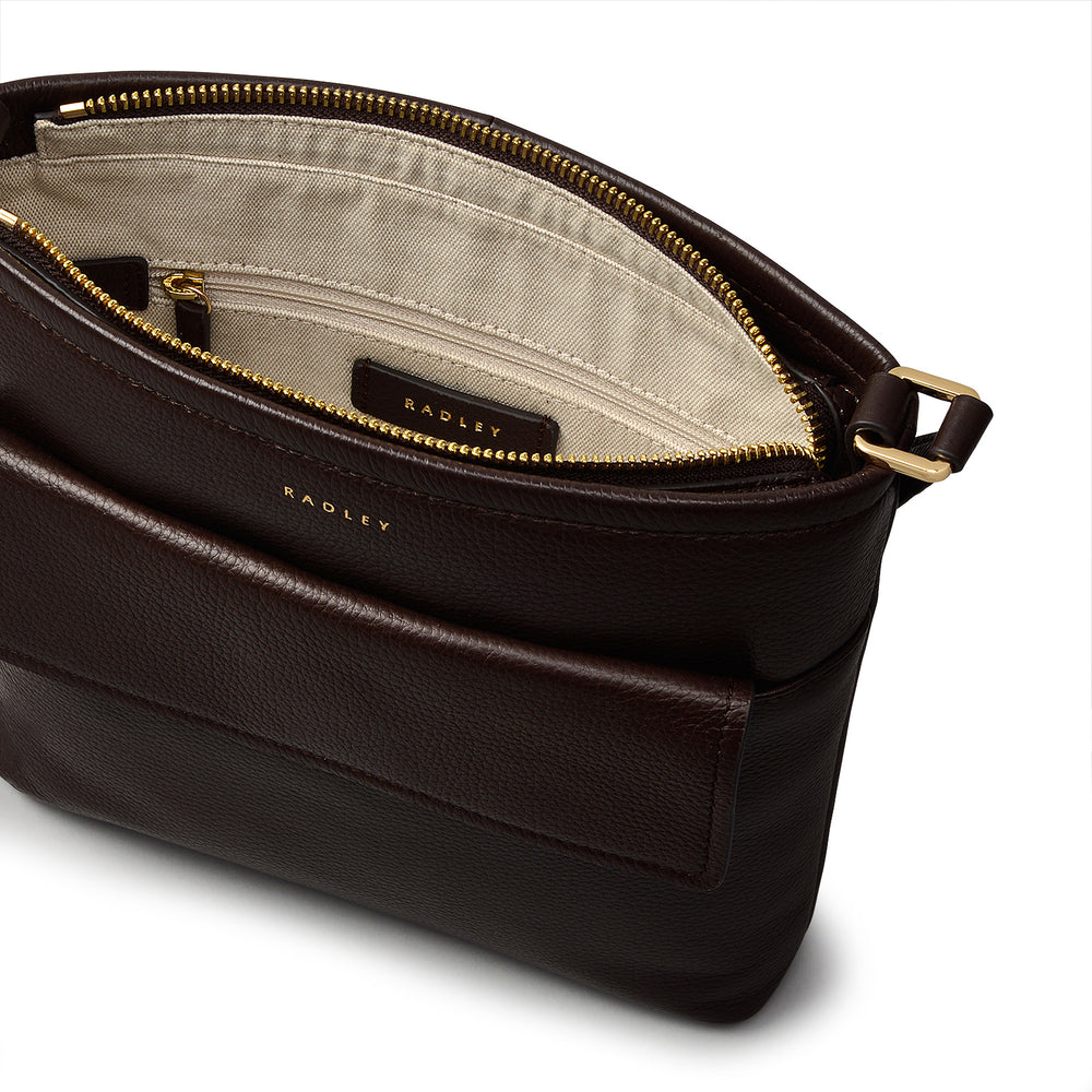 BROMPTON CRESCENT SMALL ZIPTOP CROSSBODY DARK OAK