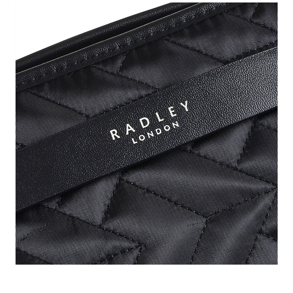 Finsbury Park Fabric Large Ziptop Shoulder Bag Bag in Black - H4356001