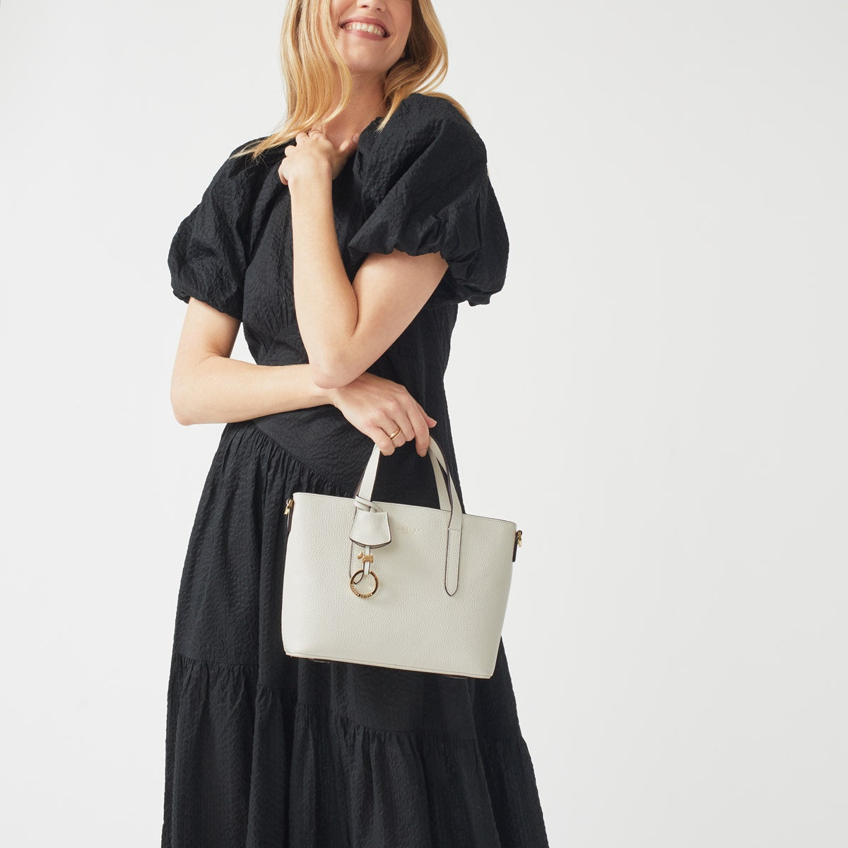 Silk Street Leather Small Open Top Multiway Bag in Chalk - H8059109